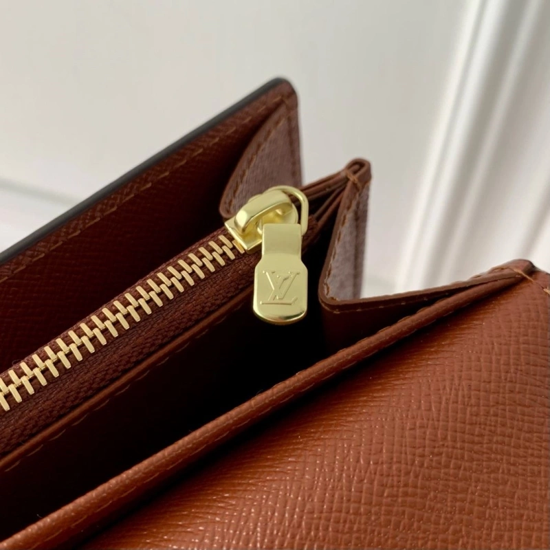 Minimalist LX Wallets 4204