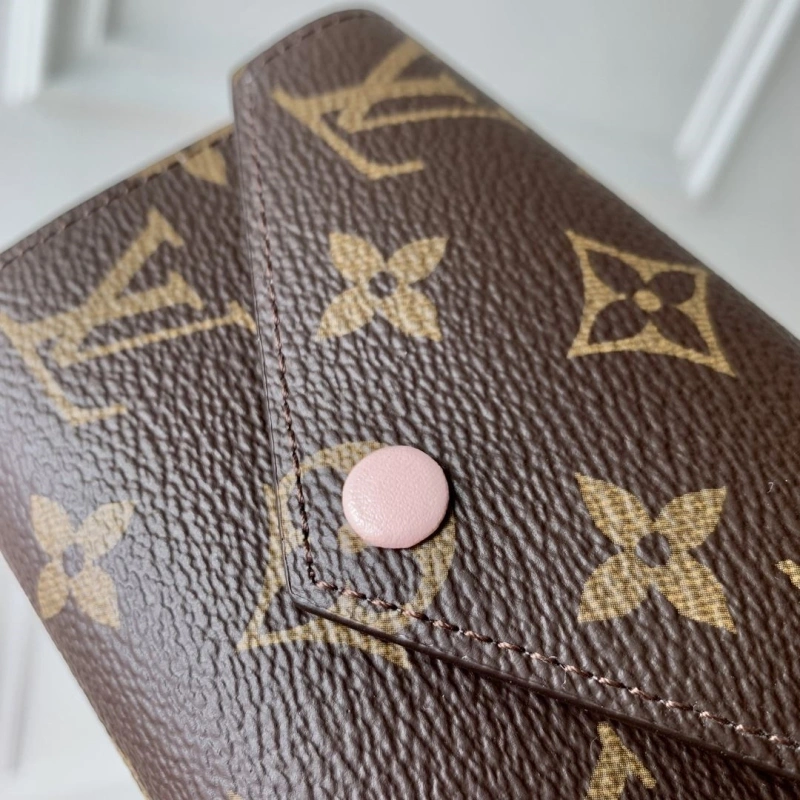 Modern LX Wallets 4195