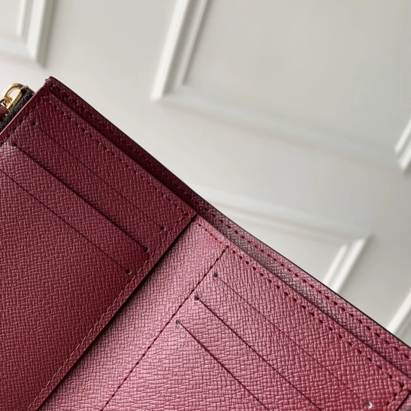 Soft LX Wallets 4194