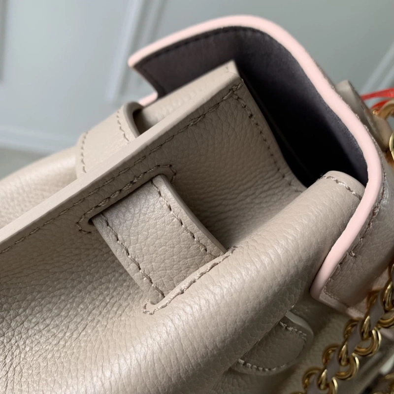 Stylish LX Top Handle Bags 4385