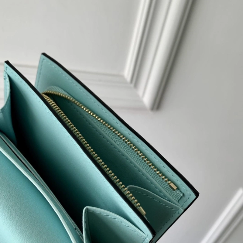 Modern LX Wallets 4209