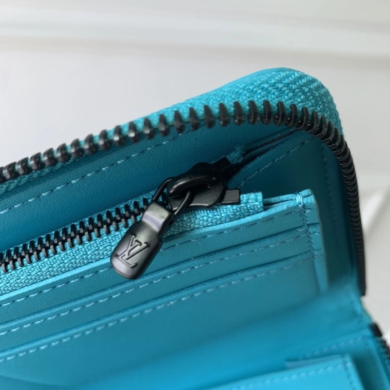 Sleek LX Wallets 4173