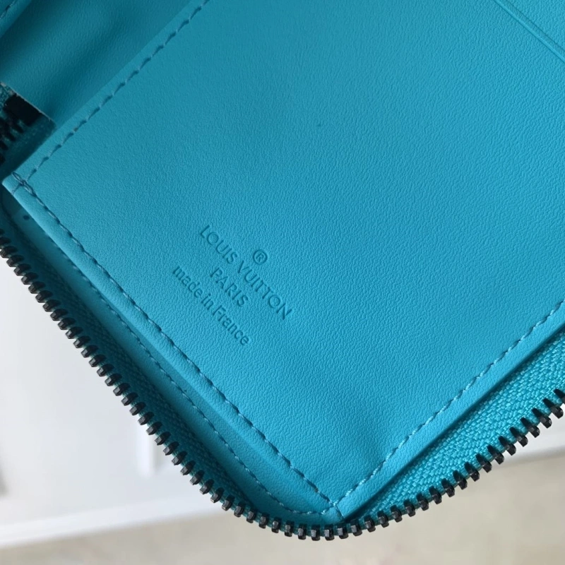 Sleek LX Wallets 4173