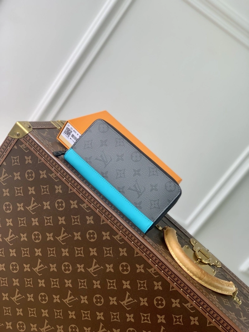 Affordable LX Wallets 4183