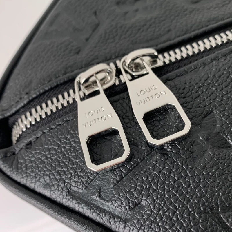 LX Cosmetic Bags StreetReady 4533
