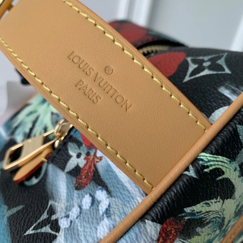 LX Cosmetic Bags Efficient 4527