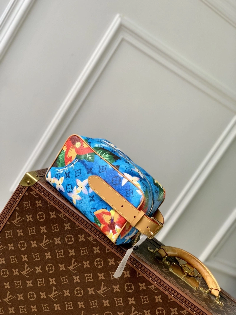 Comfortable LX Cosmetic Bags 4529