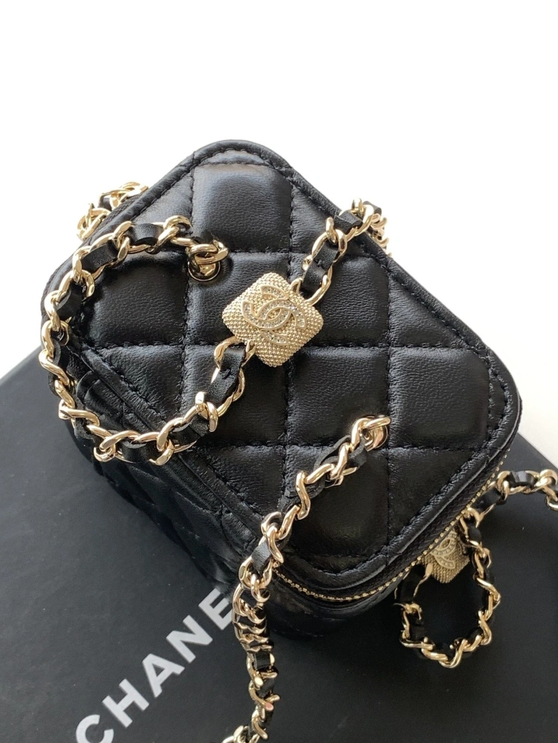 Chxnxl Cosmetic Bags Classic 29808