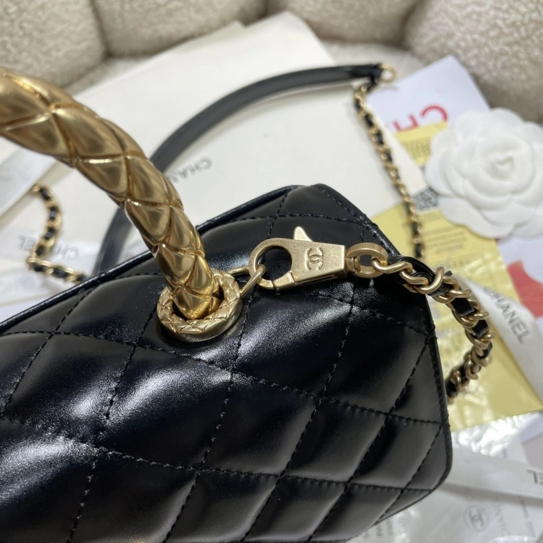 Compact Chxnxl Top Handle Bags 29653