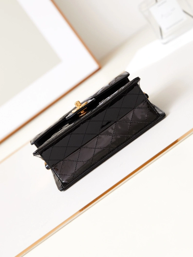 Bold Chxnxl Satchel Bags 29695