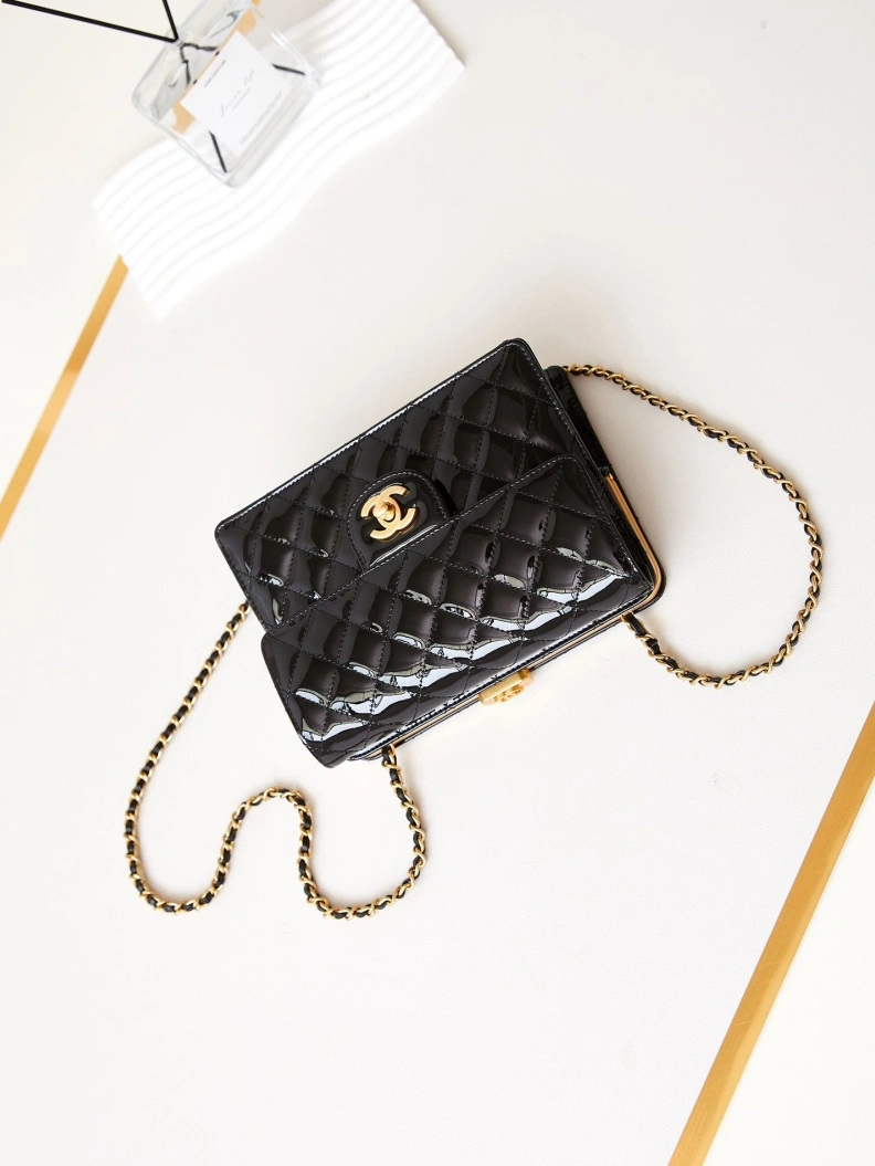 Bold Chxnxl Satchel Bags 29695