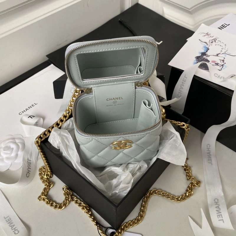 Versatile Chxnxl Cosmetic Bags 31616