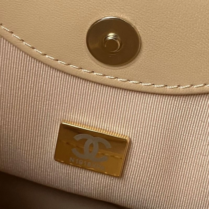 UrbanStyle Chxnxl Top Handle Bags 31490