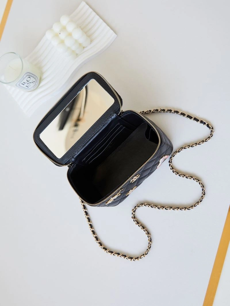 Stylish Chxnxl Cosmetic Bags 31624