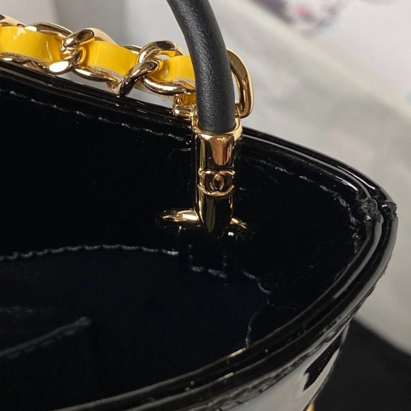 Flexible Chxnxl Top Handle Bags 31484