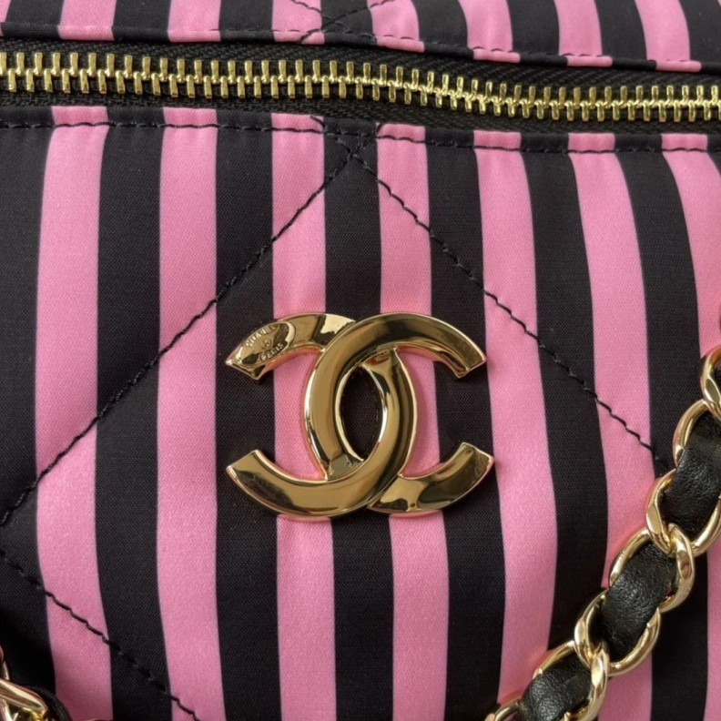 EyeCatching Chxnxl Round Bags 30887