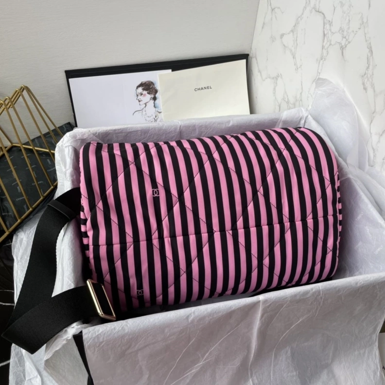EyeCatching Chxnxl Round Bags 30887