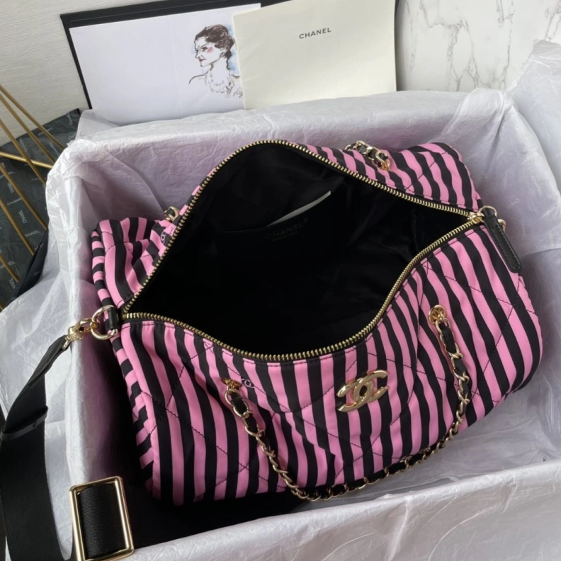 EyeCatching Chxnxl Round Bags 30887
