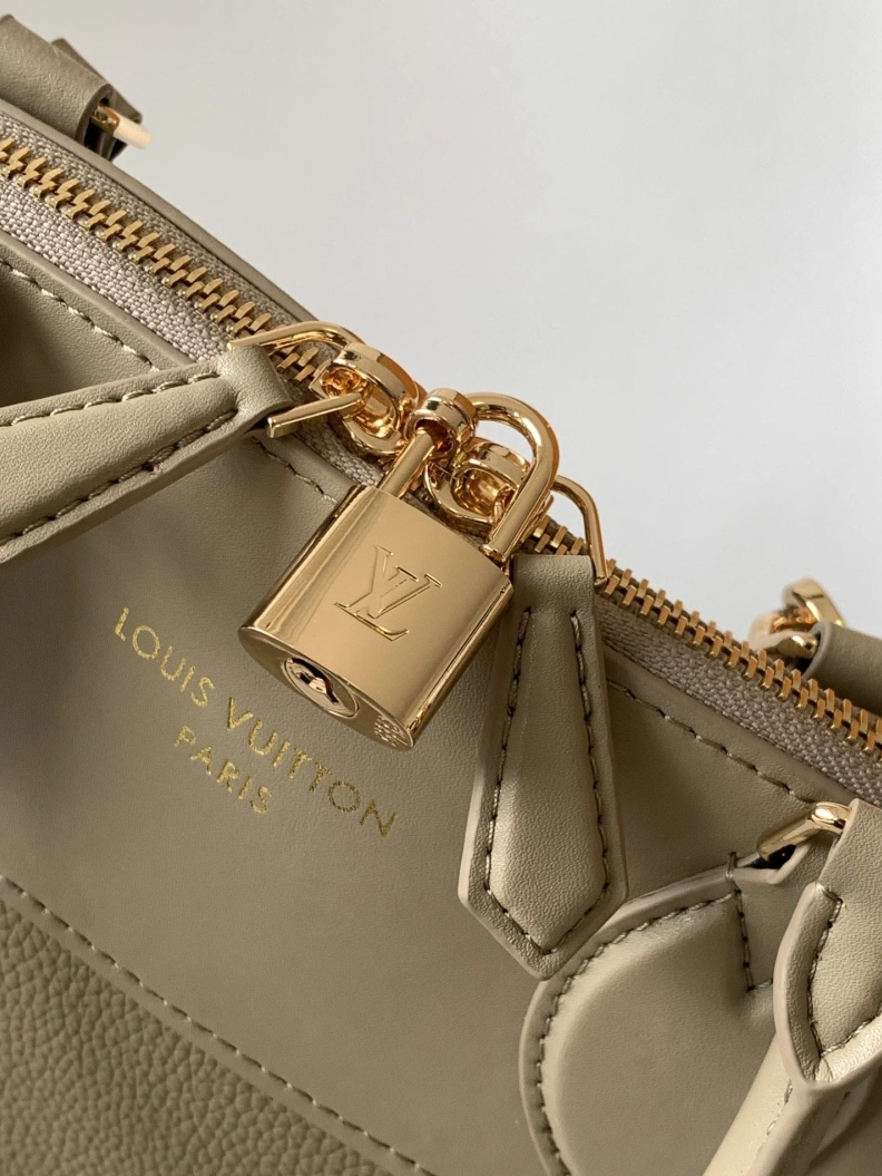 Trendy LX Top Handle Bags 18506