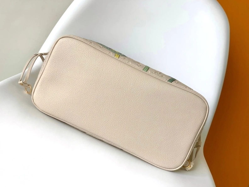 Comfortable LX Shopping Bags 18604
