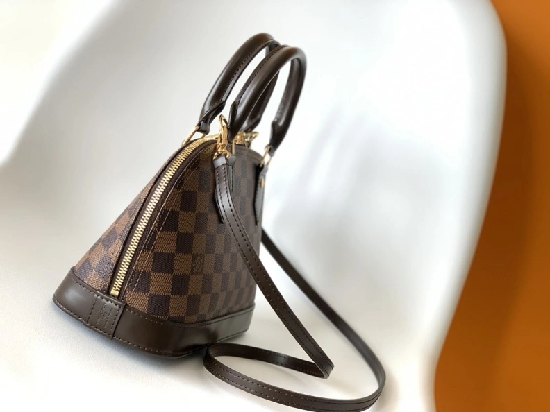 LX Top Handle Bags HighQuality 18462