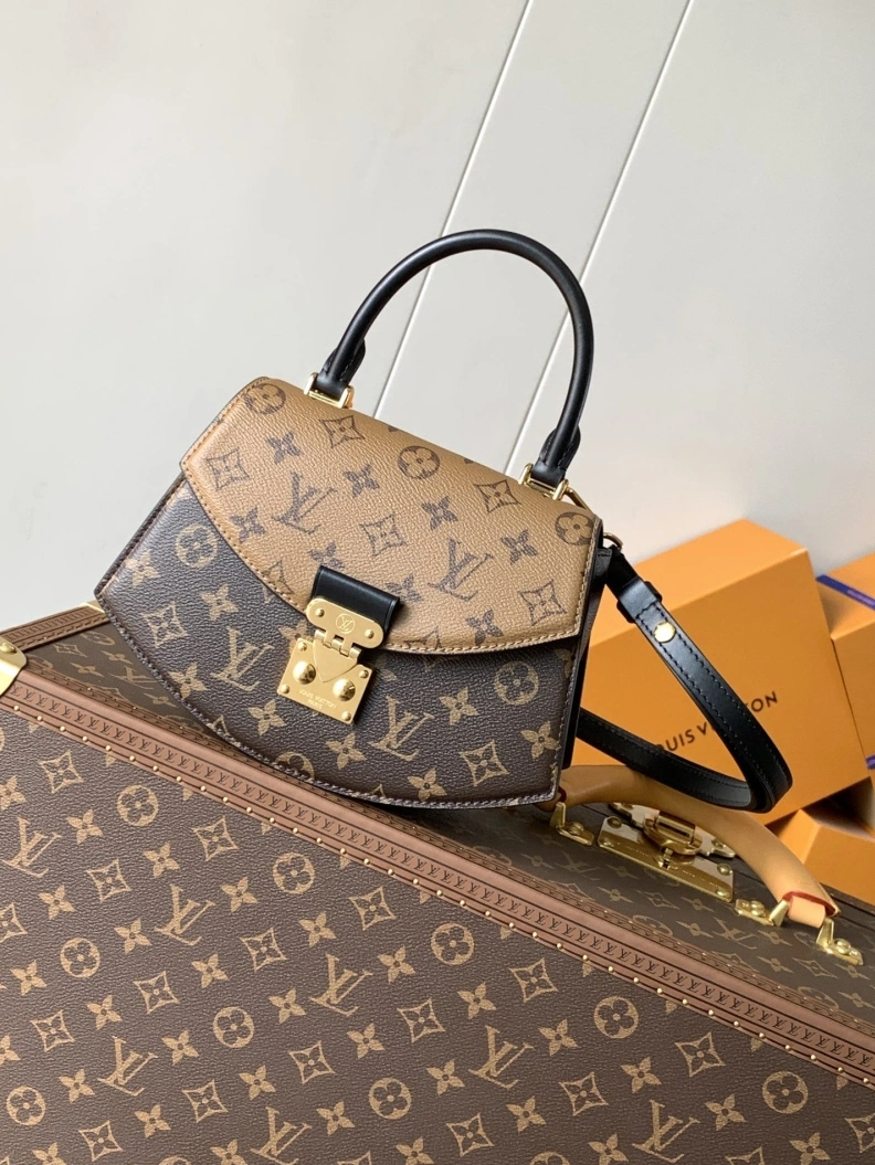 Fashionable LX Top Handle Bags 18450