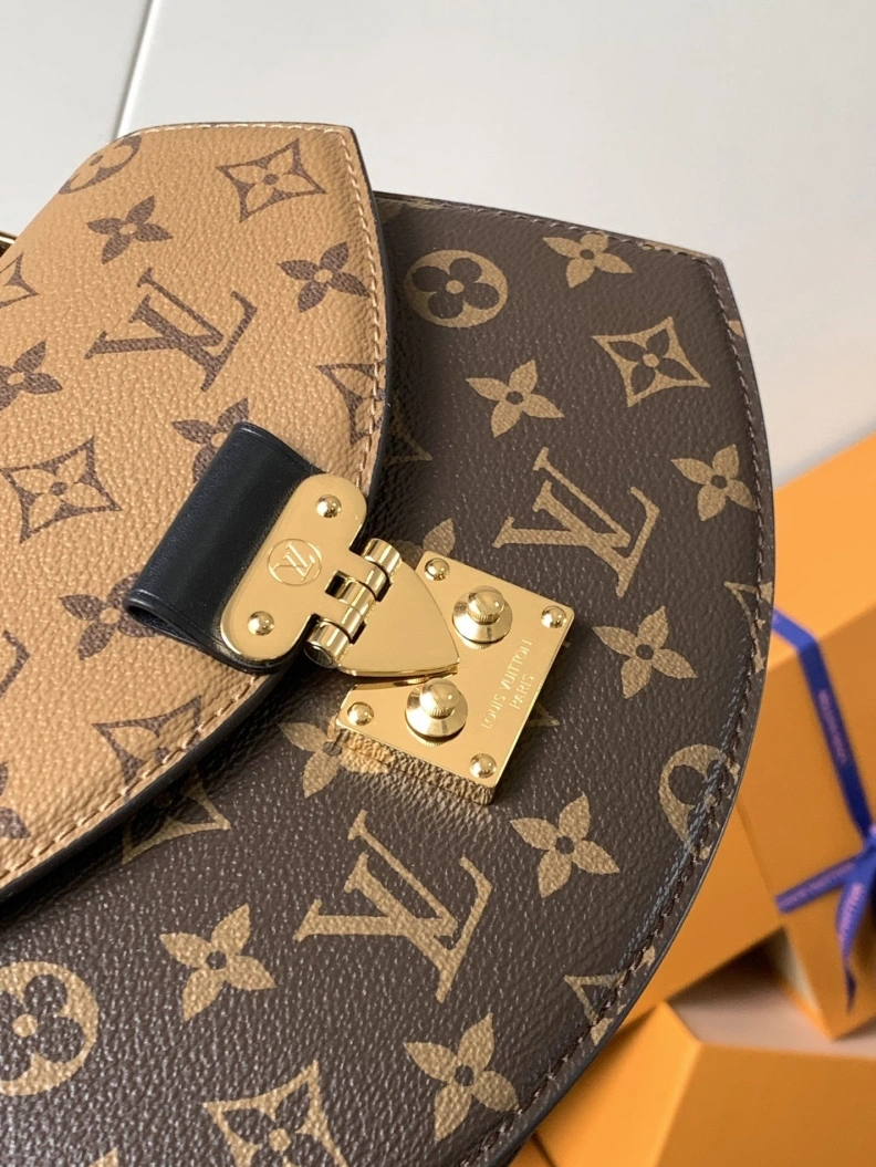 Fashionable LX Top Handle Bags 18450