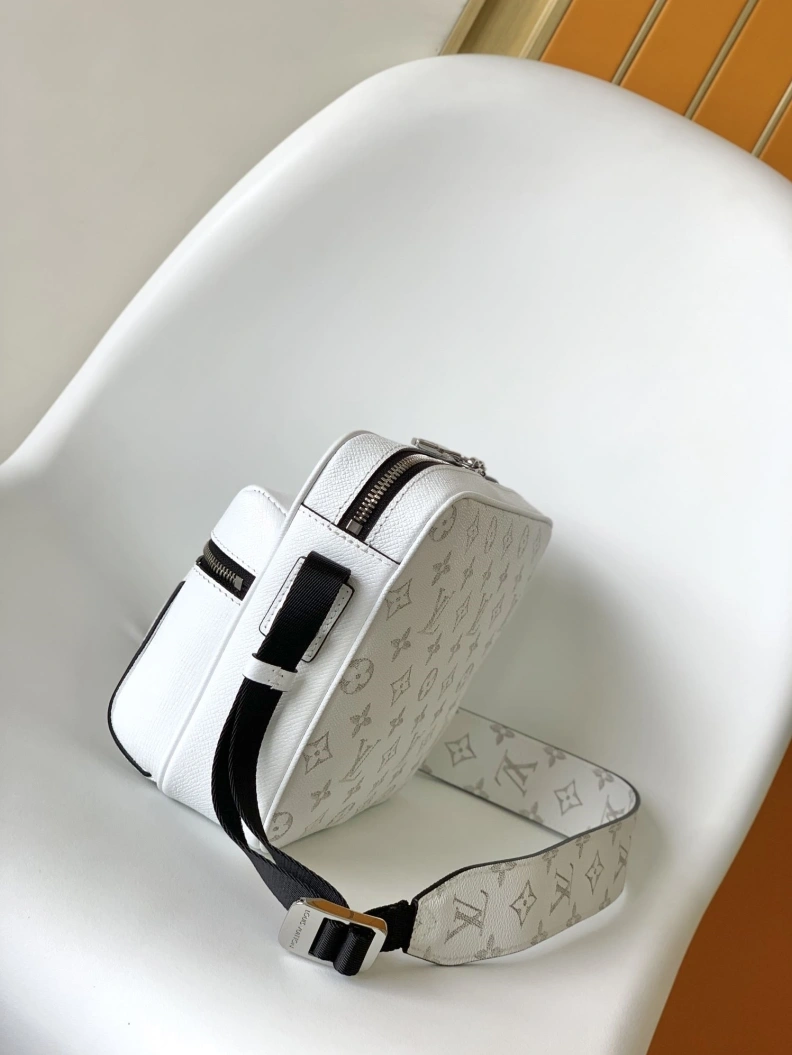 LX Satchel Bags Classic 18711