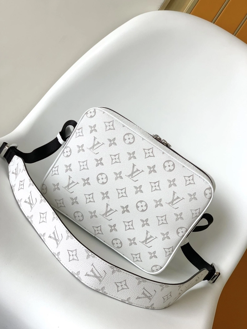 LX Satchel Bags Classic 18711