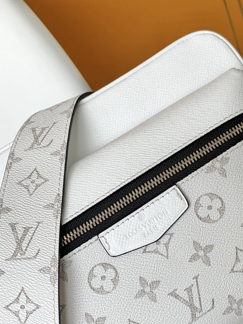 LX Satchel Bags Classic 18711