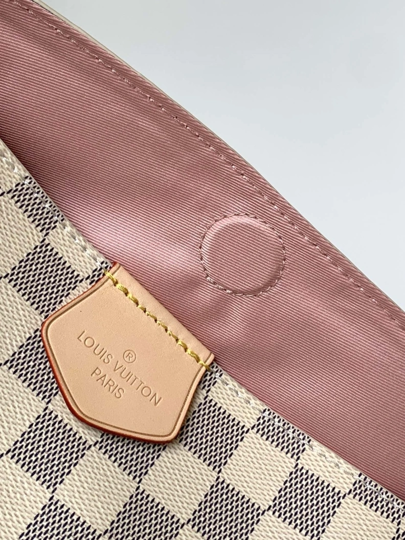Comfortable LX Shopping Bags 18572