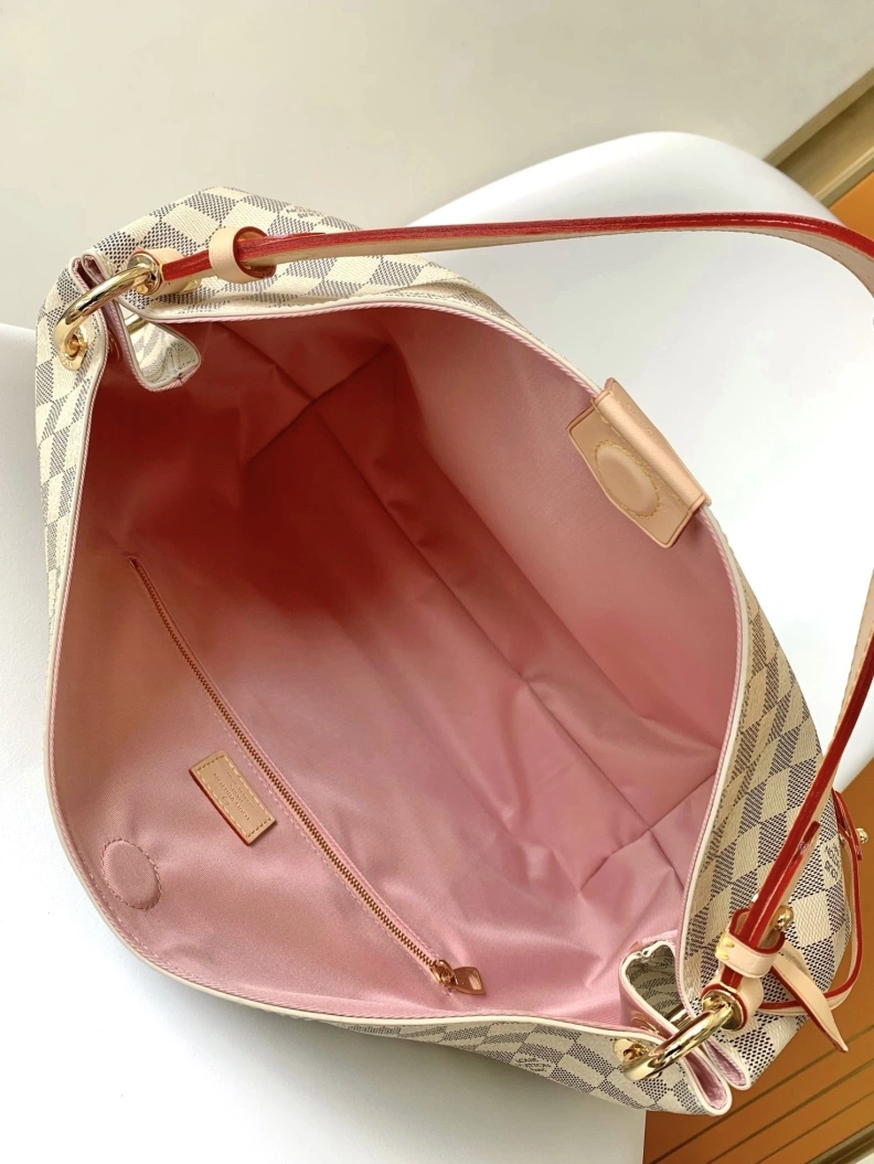 Comfortable LX Shopping Bags 18572