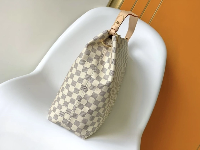 Resilient LX Shopping Bags 18578