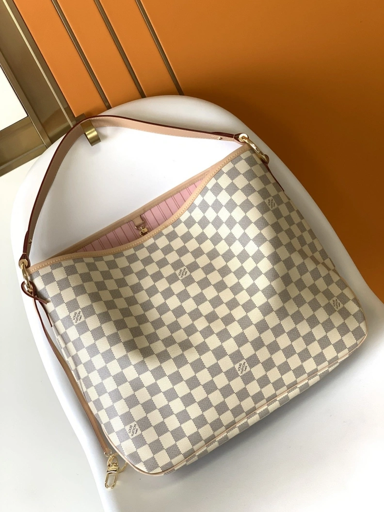LX Top Handle Bags WellDesigned 18439