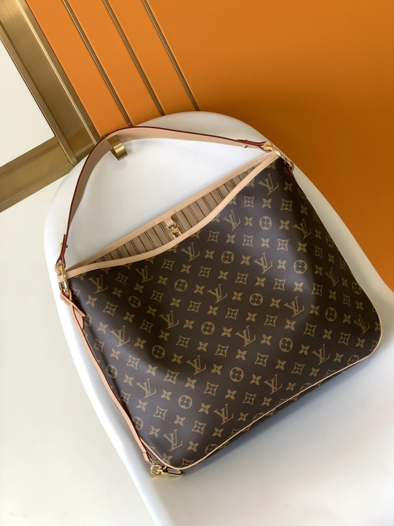 Fashionable LX Top Handle Bags 18438