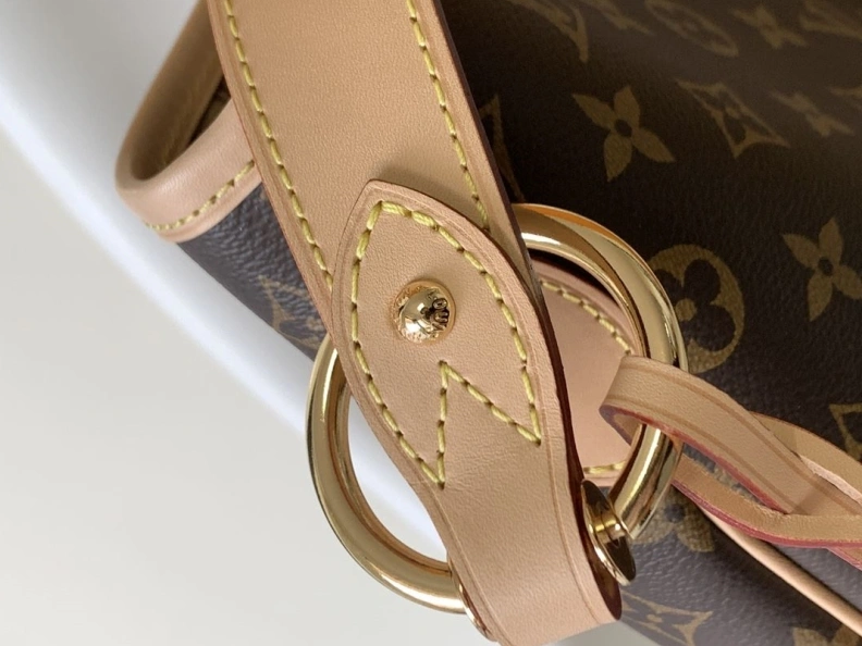 Fashionable LX Top Handle Bags 18438