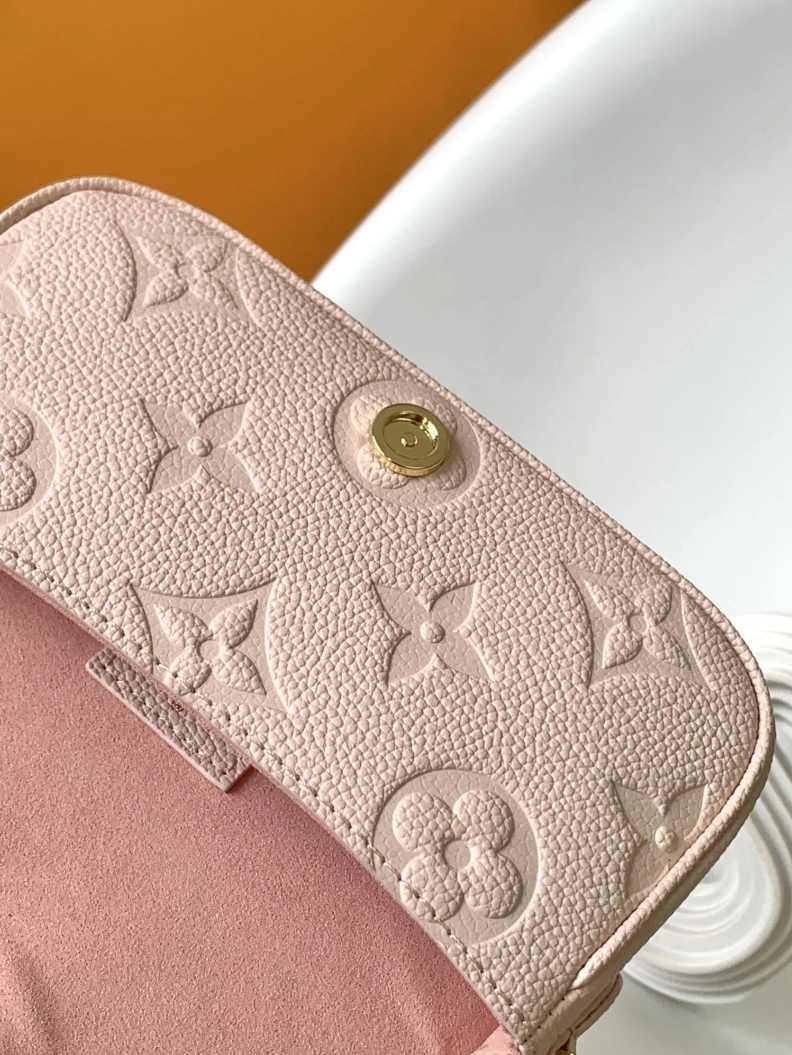 LX Satchel Bags Classic 18690