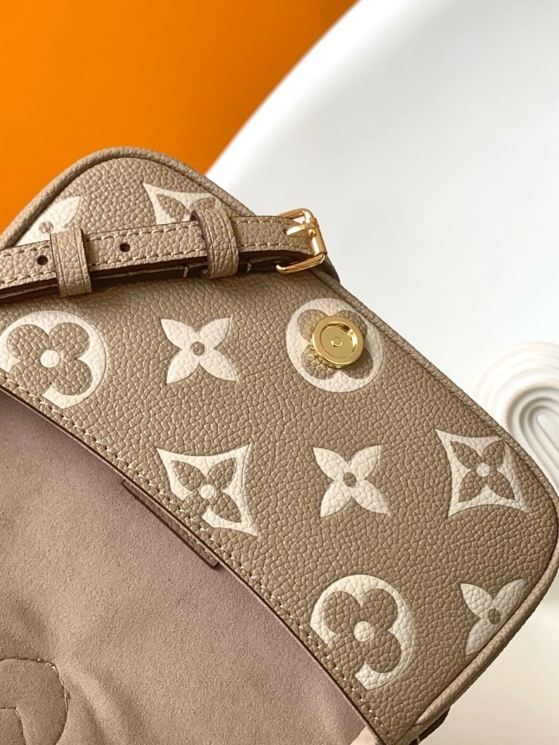 LX Satchel Bags Bold 18687