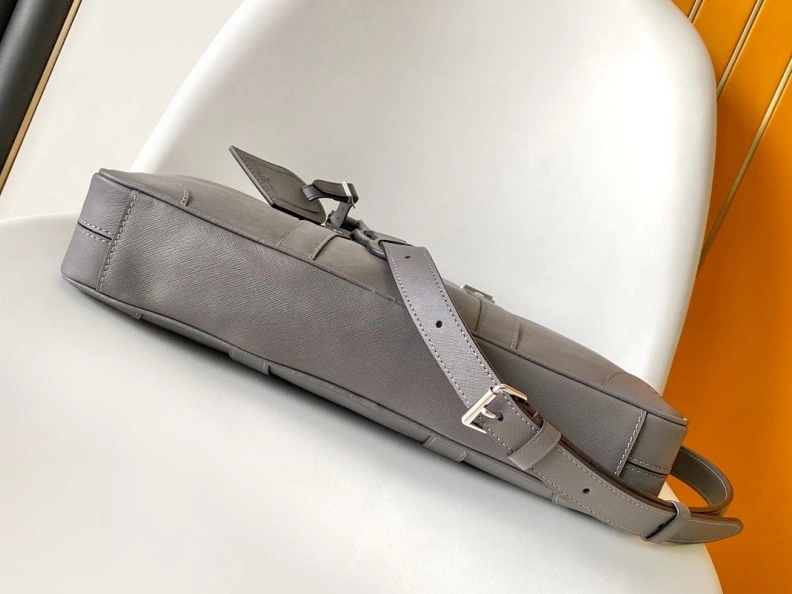 LX Mens Briefcases StreetReady 18736