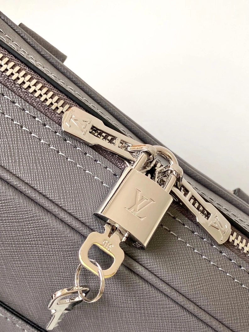 LX Mens Briefcases StreetReady 18736