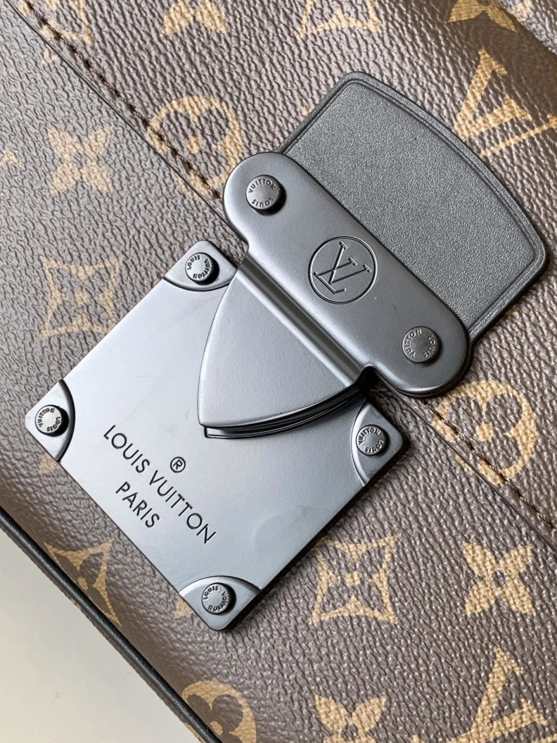 Resilient LX Satchel Bags 18673