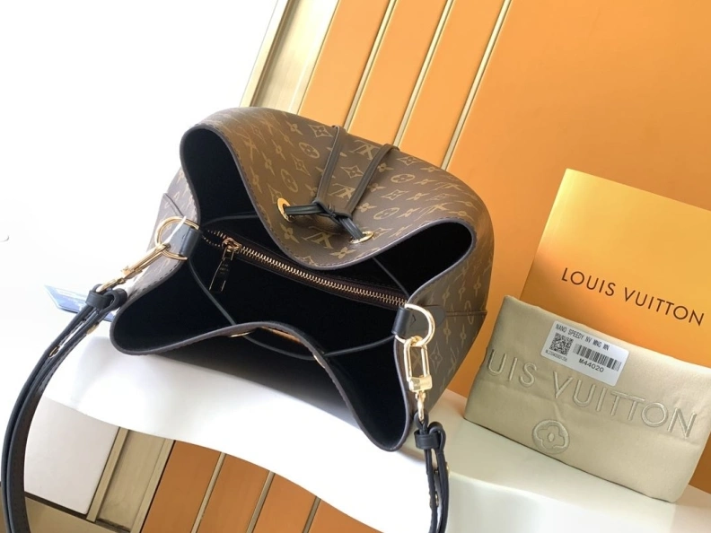 EasyMatch LX Bucket Bags 18792