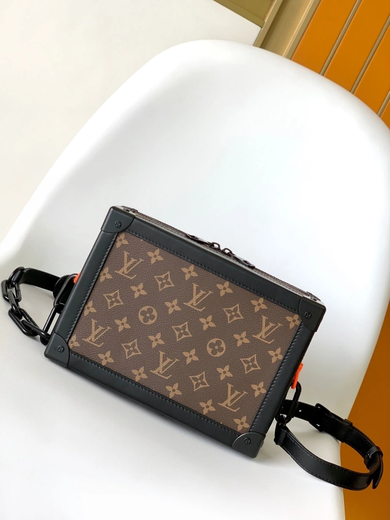 DailyWear LX Box Bags 18810