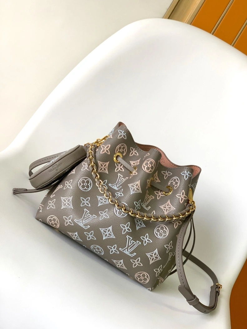 Lightweight LX Bucket Bags 18789