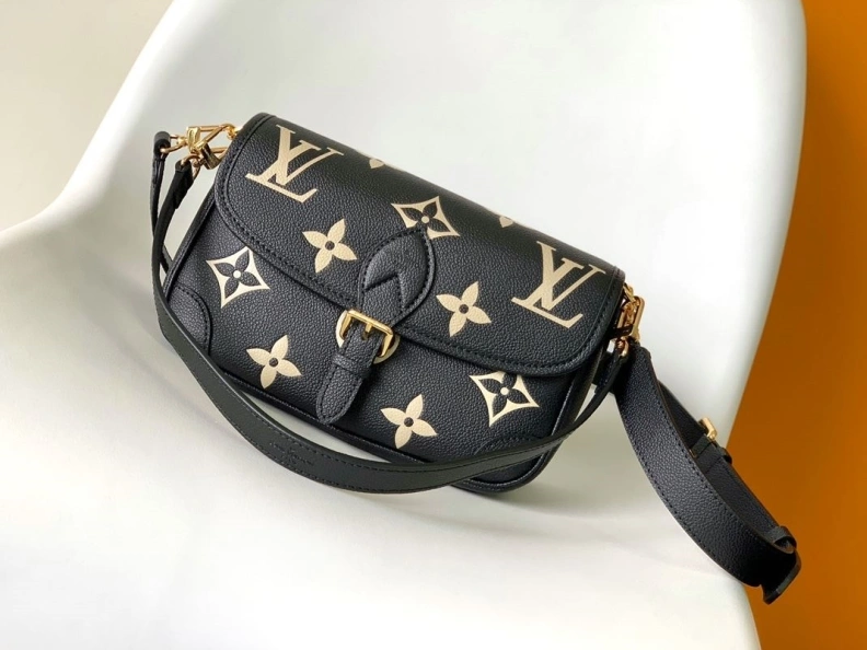 GoAnywhere LX Satchel Bags 18658