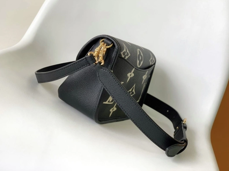 GoAnywhere LX Satchel Bags 18658