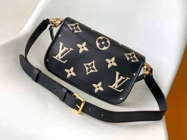 GoAnywhere LX Satchel Bags 18658