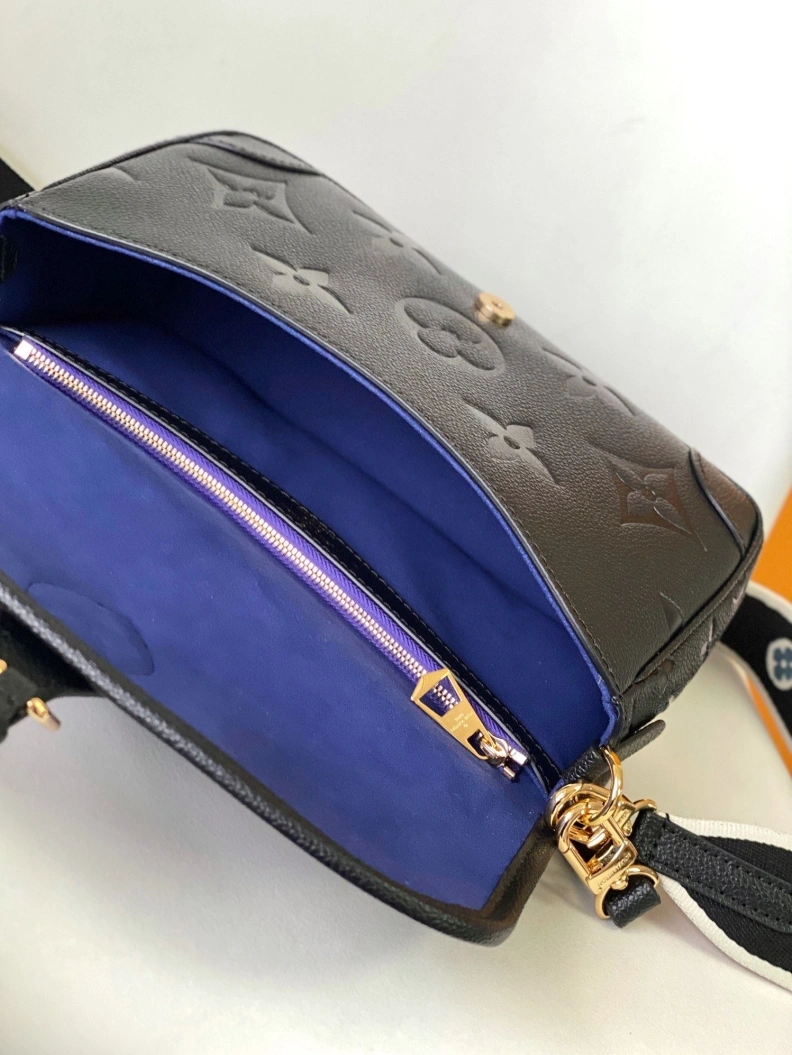 Resilient LX Satchel Bags 18657