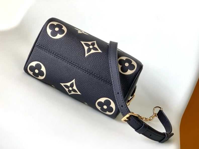 Practical LX Speedy Bags 18477