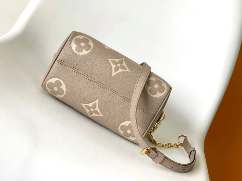 GoAnywhere LX Speedy Bags 18501